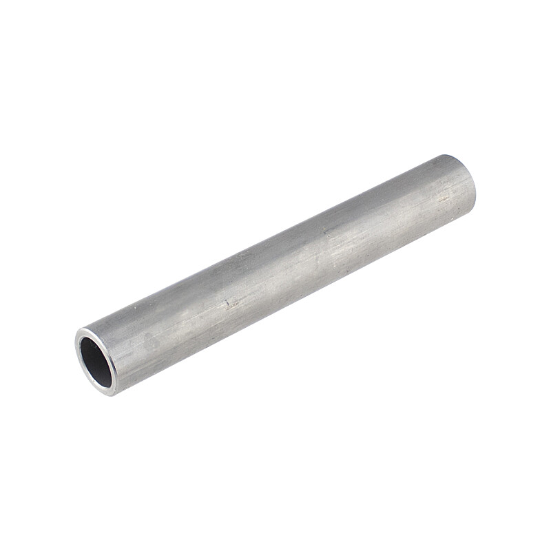 Rear wheel bearing spacer Pioneer 550
