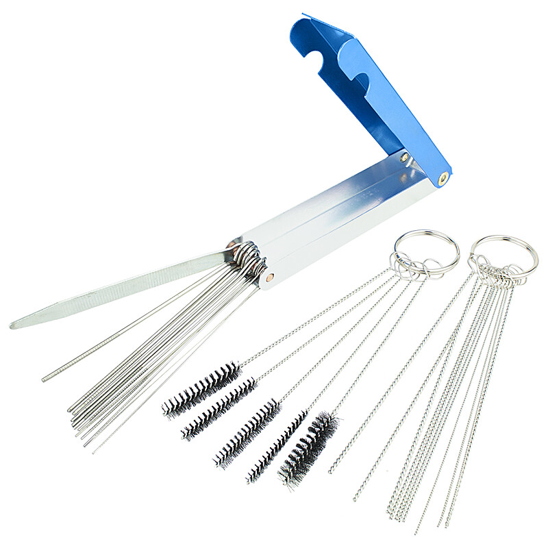 Carburetor cleaning brush set