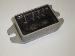 12/14V VAPE alternator regulator